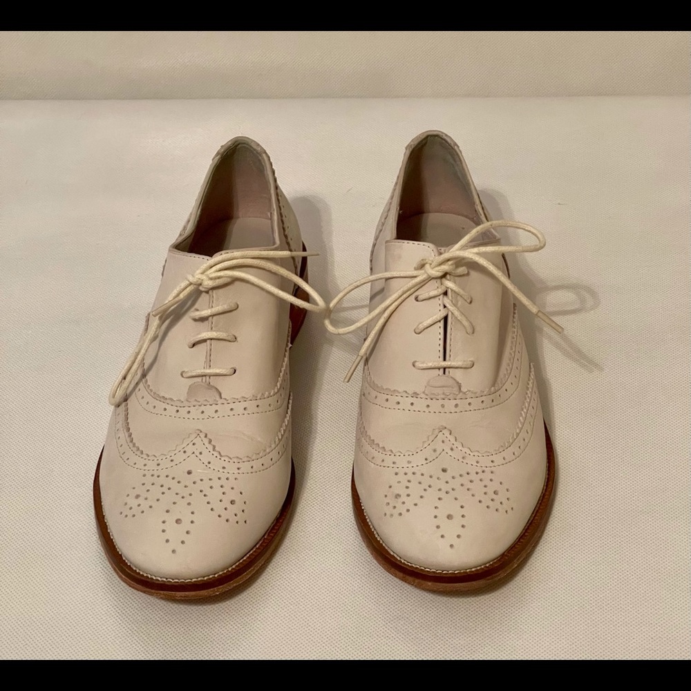 BODEN Nubuck Oxfords Ivory Size 38